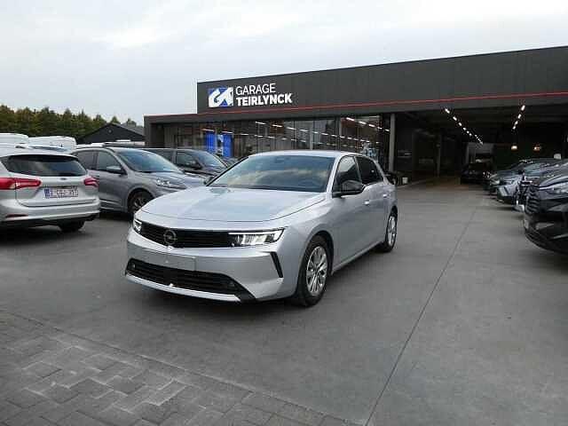 Opel Astra 1.2 i benzine 110pk Business 5d '23 48000km, Auto's, Opel, Bedrijf, Astra, ABS, Airbags, Airconditioning, Alarm, Bluetooth