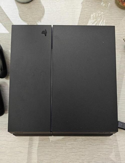PlayStation 4 + verschillende games, Games en Spelcomputers, Spelcomputers | Sony PlayStation 4, Gebruikt, Original, 500 GB, Met 2 controllers