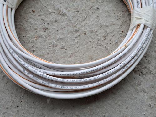 Coax kabel telenet, Doe-het-zelf en Bouw, Elektriciteit en Kabels, Nieuw, Kabel of Snoer, Ophalen