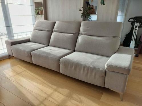 Comfortabele bank met relaxfunctie, Huis en Inrichting, Zetels | Zetels, Zo goed als nieuw, Rechte bank, Vierpersoons of meer