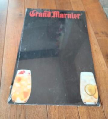 Grand Marnier-bord. Nieuw! Verzending mogelijk. Zie foto's.