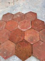 Lot antieke zeskantige terracotta tegels Voor info bellen, Ophalen