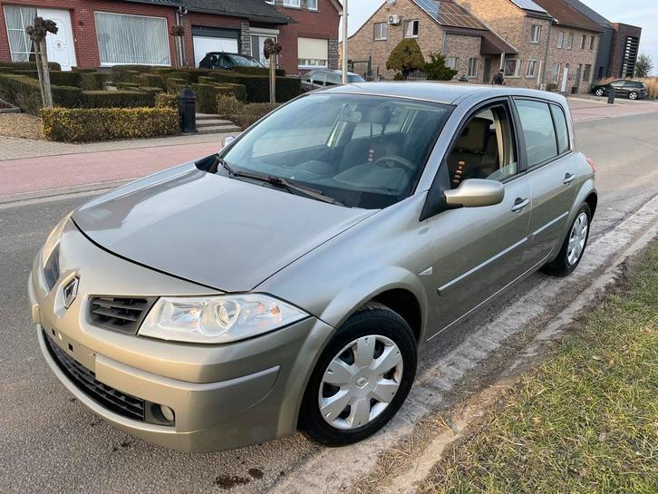 Renault megane 2007 257.000 km • climatisation • 1.5 diesel, Autos, Renault, Particulier, Mégane, Diesel, Euro 4, Enlèvement
