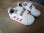 Baskets adidas taille25, Enfants & Bébés, Comme neuf, Enlèvement ou Envoi