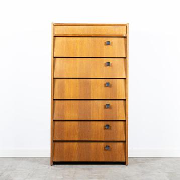 Prachtige vintage schoenenkast XL beschikbaar voor biedingen