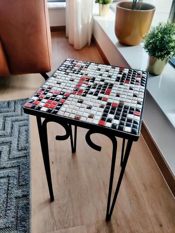 Vintage plantentafel  beschikbaar voor biedingen