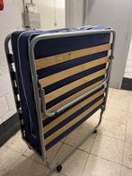 Lit escamotable + matelas, Enlèvement, Utilisé