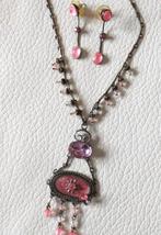 le collier ROSA + les boucles d'oreilles, Bijoux, Sacs & Beauté, Colliers, Rose, Enlèvement ou Envoi, Neuf