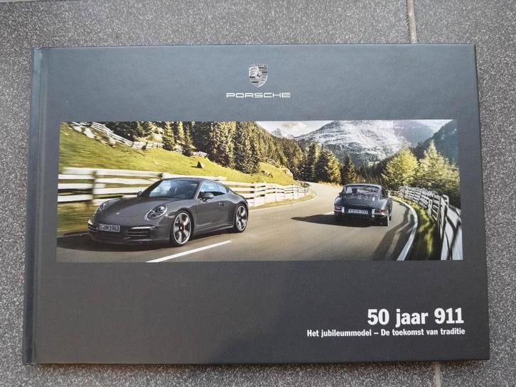 Porsche 991 catalogusbrochureboek 50 jaar type 991, Boeken, Auto's | Folders en Tijdschriften, Zo goed als nieuw, Porsche, Ophalen of Verzenden