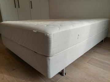 Twijfelaar boxspring Ikea Sultan 140x200 cm