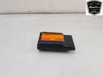 ZEKERINGKAST BMW 1 serie (F40) (01-2019/-), Gebruikt, BMW