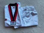 Taekwondo sportoutfit maat 140 - 10 jaar - NIEUWSTAAT, Sport en Fitness, Vechtsporten en Zelfverdediging, Ophalen of Verzenden