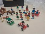 Playmobil 19 popjes en 13 dieren en 2 banken, Ophalen of Verzenden, Zo goed als nieuw