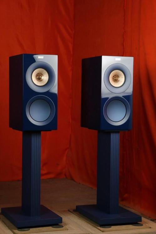 KEF R3 / R 3 Meta + stands BLAUW - Beursdemo! Andere kleur?, Audio, Tv en Foto, Luidsprekerboxen, Zo goed als nieuw, Front, Rear of Stereo speakers
