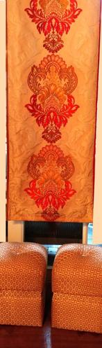 2 Couture panelen geborduurde zijde damast GPJ Baker, 200 cm of meer, Zo goed als nieuw, Rood, 50 tot 100 cm