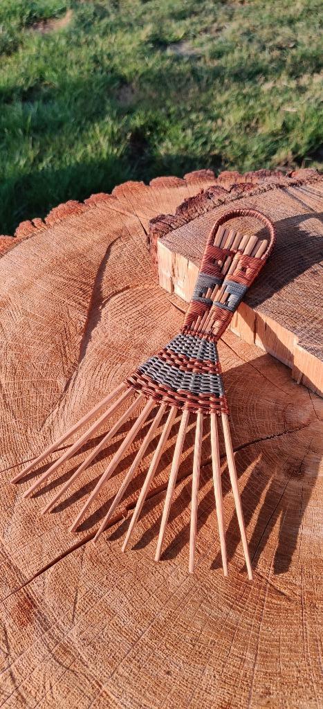 Authentieke tribale kam uit Congo (vóór 1950), Antiek en Kunst, Antiek | Gereedschap en Instrumenten, Ophalen of Verzenden