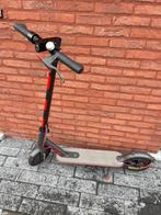 Elektrische step XIAOMI M365 + lader, Fietsen en Brommers, Ophalen, Gebruikt, Elektrische step (E-scooter), XIAOMI MI