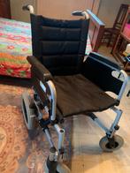 Nieuwe rolstoel met voetsteunen (inklapbaar), Divers, Chaises roulantes, Pliant, Enlèvement ou Envoi, Neuf