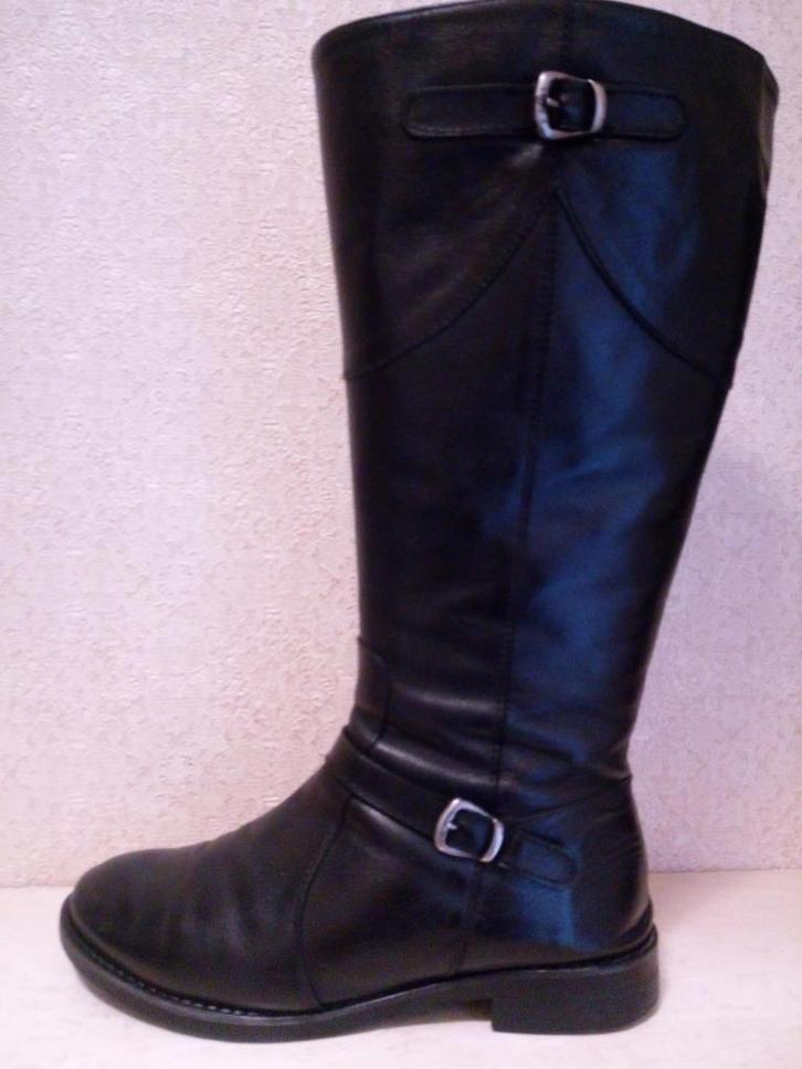 Dameslaarzen maat 40 met extra kuitbreedte, merk DUO, Kleding | Dames, Schoenen, Gedragen, Hoge laarzen, Zwart, Ophalen of Verzenden