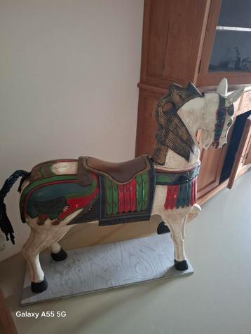 Te koop mooie paard, Enlèvement