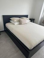 IKEA-bed met matras, Huis en Inrichting, Zo goed als nieuw, Ophalen