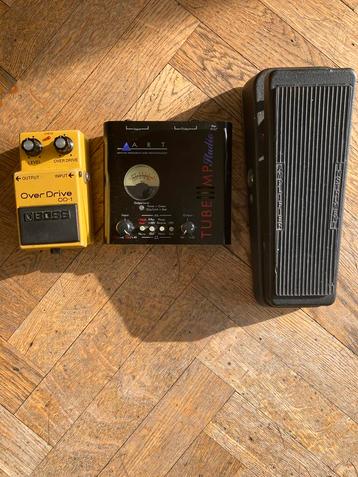 Vintage muziekapparatuur voor een eerlijke prijs! beschikbaar voor biedingen