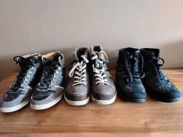 Verschillende heren schoenen ,hoge sneaker beschikbaar voor biedingen