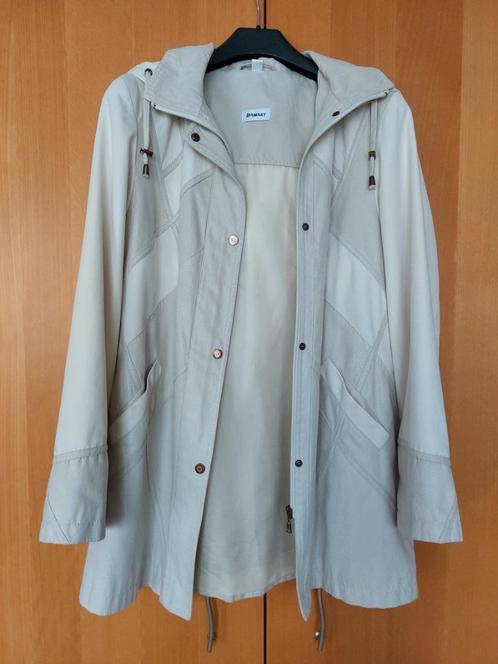 Veste d'été avec capuche Damart. Taille 38, Kleding | Dames, Jassen | Zomer, Zo goed als nieuw, Maat 38/40 (M), Beige, Ophalen of Verzenden