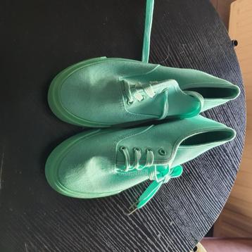 Nieuwe appelblauwzeegroene sneakers maat 38 beschikbaar voor biedingen
