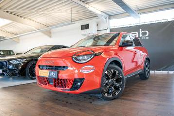 Fiat 600e LA PRIMA, LEDER, CARPLAY, ZETELVERW., CAMERA,DAB, beschikbaar voor biedingen