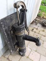 Te koop een oude waterpomp, Ophalen, Zo goed als nieuw, Handmatig, Hydrofoorpomp