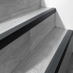 PVC  ANTISLIP TRAPPROFIEL -ZELFKLEVEND P2ND 40X25 mm X 110cm, Overige materialen, 100 tot 150 cm, Overige typen, Nieuw