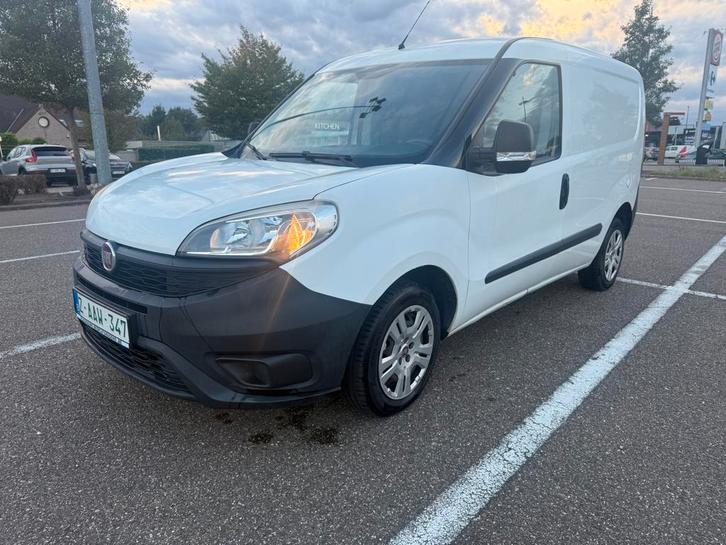 Fiat doblo 1.3 diesel ketting motor, Auto's, Bestelwagens en Lichte vracht, Bedrijf, Te koop, Radio, Fiat, Diesel, Euro 5, Handgeschakeld