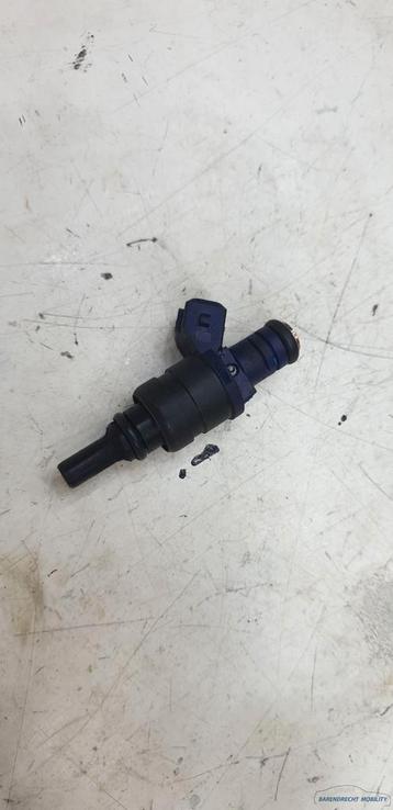 Benzine injector BMW 3 serie E46 M54 1439800 origineel gebru beschikbaar voor biedingen