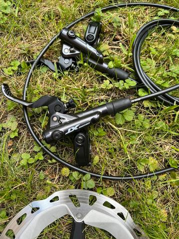 Paar Shimano XT m8120 dubbele zuigerremmen + schijven! beschikbaar voor biedingen