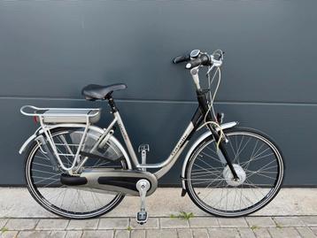 Zeer nette Gazelle Innergy elektrische fiets 53cm beschikbaar voor biedingen