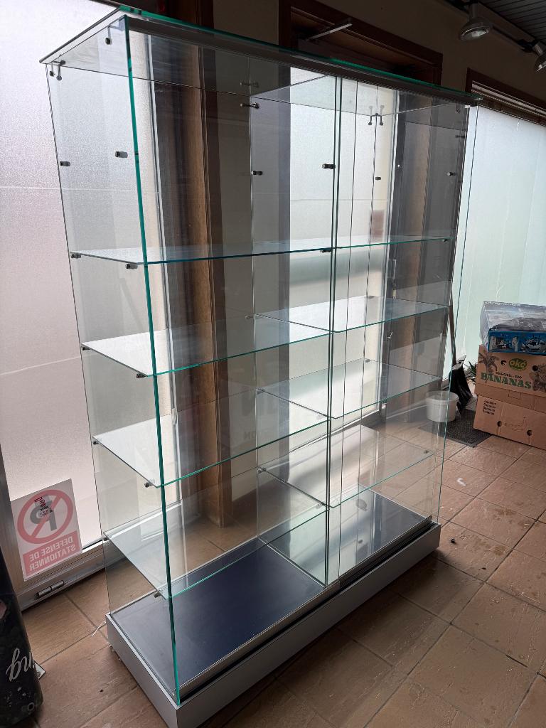 Vitrine en verre, Maison & Meubles, Armoires | Vitrines, 25 à 50 cm, Utilisé, 100 à 150 cm, Verre
