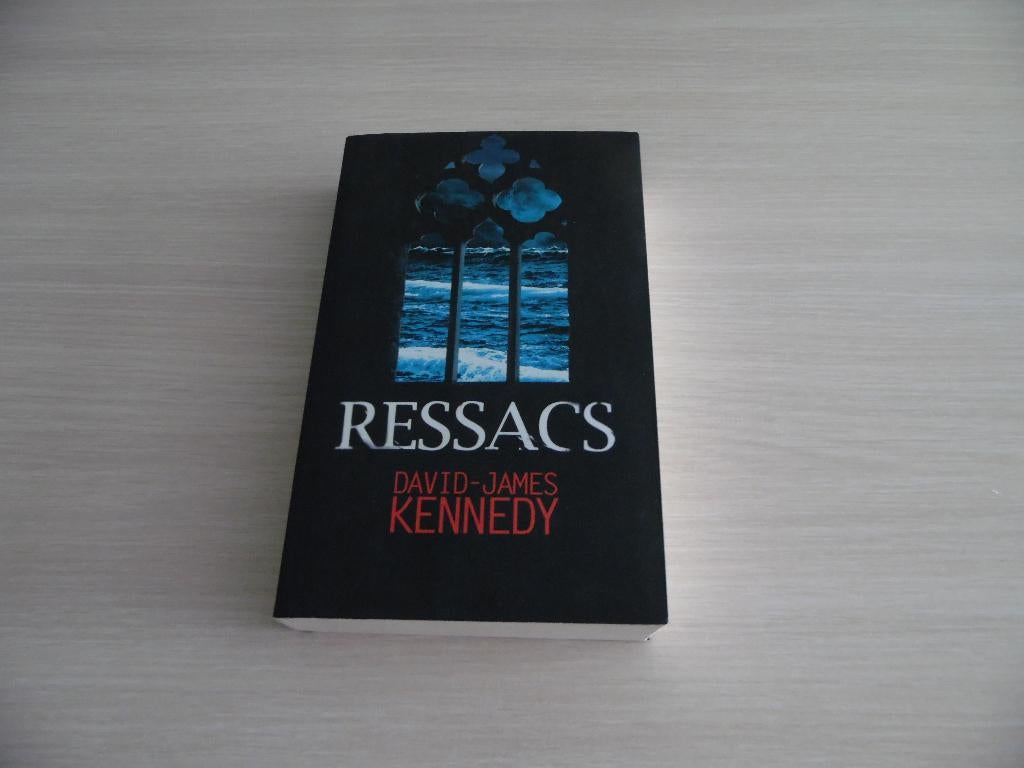 RESSACS        DAVID-JAMES KENNEDY, Boeken, Thrillers, Zo goed als nieuw, Europa overig, Ophalen of Verzenden