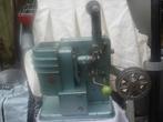 Vintage Handmatige Filmprojector EKA Jaren ’30, Verzamelen, Foto-apparatuur en Filmapparatuur, Ophalen, Voor 1940, Projector