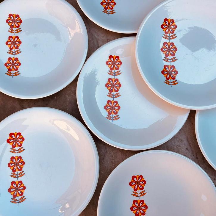 6 diepe & 8 platte borden Boch Saturne 3 Fleurs (1957-1962), Antiek en Kunst, Antiek | Servies los, Ophalen of Verzenden