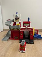 Vtech tut bolide super caserne pompier, Enlèvement, Comme neuf, 2 à 4 ans