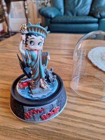 Betty Boop Globe Liberty 1998 beschikbaar voor biedingen