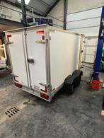 gesloten geremde aanhangwagen, Ophalen, Nieuw