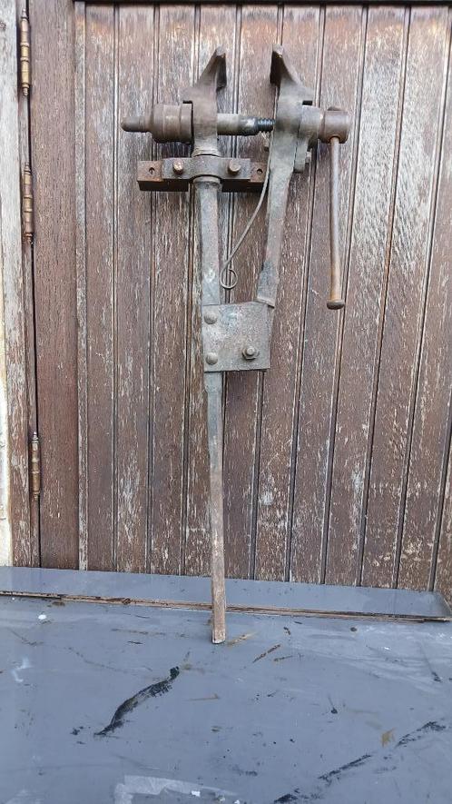 gereedschap en smeedgereedschap, Doe-het-zelf en Bouw, Gereedschap | Overige machines, Zo goed als nieuw, Ophalen