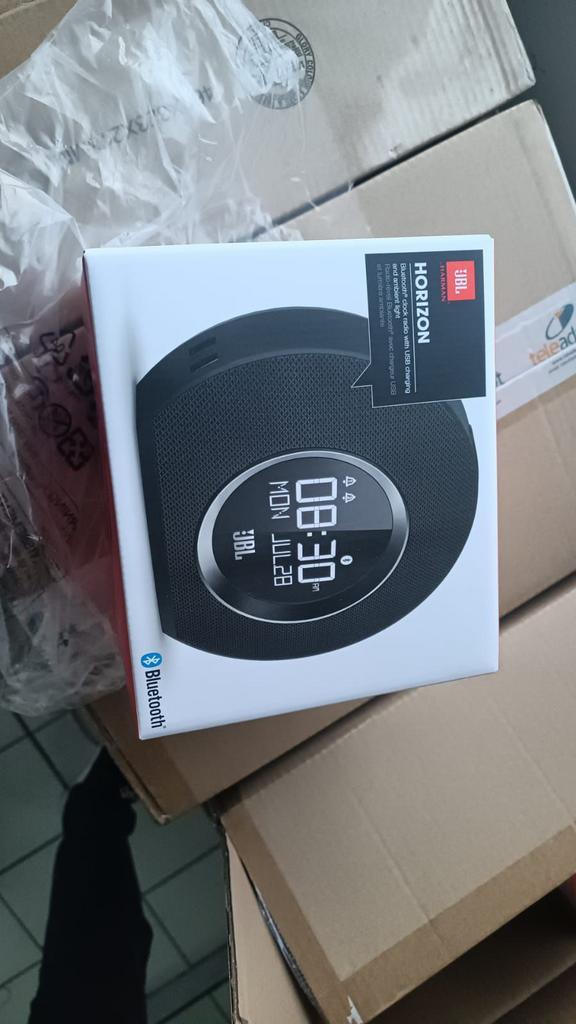 JBL Horizon NEUF - Radio-réveil Bluetooth FM, Auto diversen, Autospeakers, Zo goed als nieuw, Ophalen