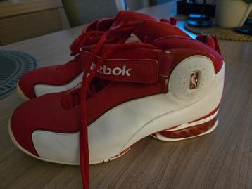Allen Iverson 76ers vantage sneakers collector item!! beschikbaar voor biedingen