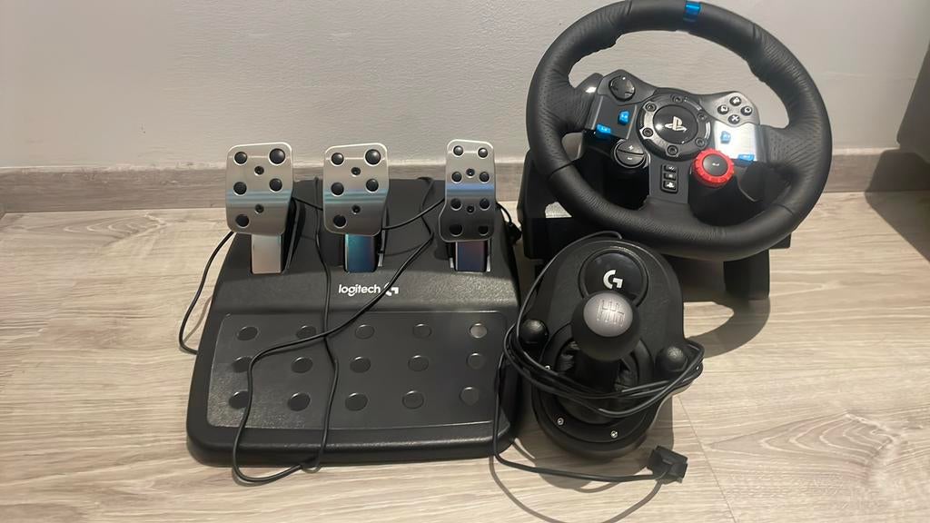 Logitech g29 + Logitech driving force shifter, Games en Spelcomputers, Spelcomputers | Overige Accessoires, Zo goed als nieuw