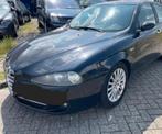 Alfa Romeo 147 jaar 2007 benzine ️ (rijdt erg goed), Auto's, Alfa Romeo, Zwart, Handgeschakeld, 5 deurs, Particulier