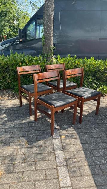 stoelen set (4) beschikbaar voor biedingen