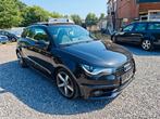 Audi A1 Panoramische dak  1.2 benziene 149000 km bij 7/2013, Auto's, Audi, Voorwielaandrijving, Stof, A1, 63 kW